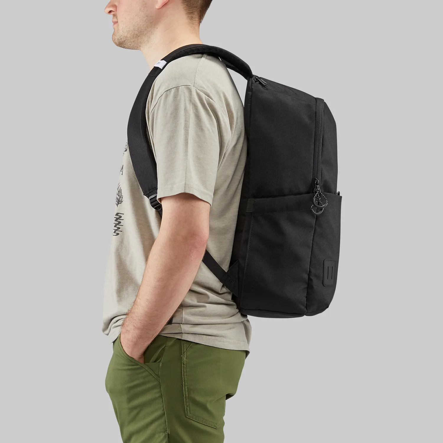 Smith Daypack 20L reppu läppäritaskulla