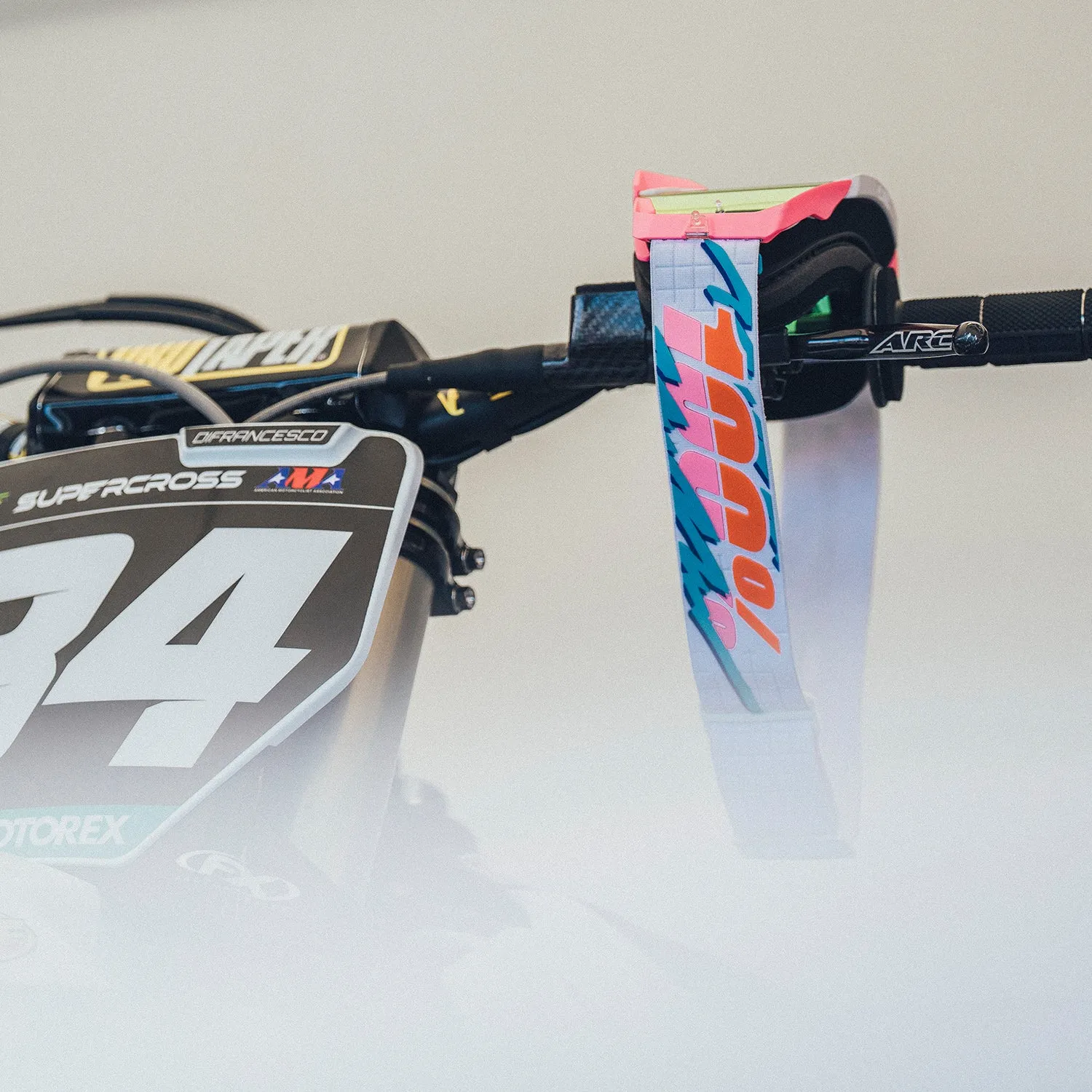100% ARMEGA Lefreak motocross-ajolasit